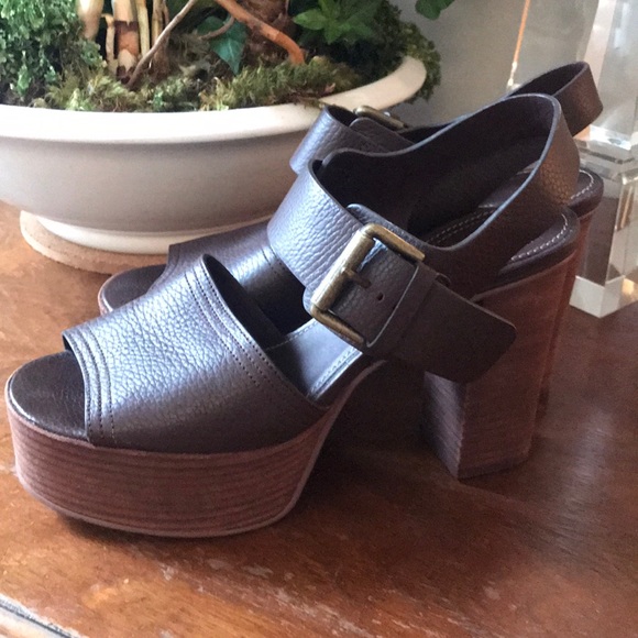 Worn Once Brown See by Chloé platform sandals - Picture 3 of 5